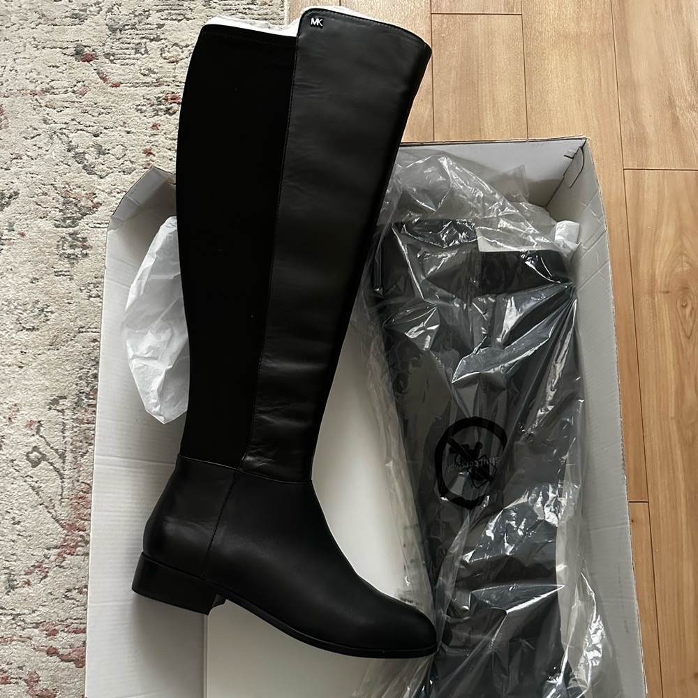 Michael Kors Bromley Flat Boot Black Size 8.5